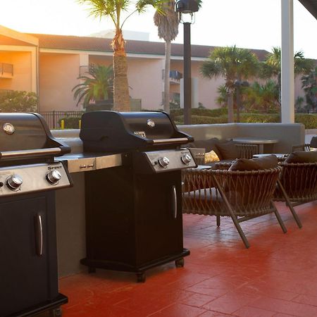 Towneplace Suites By Marriott Galveston Island Экстерьер фото