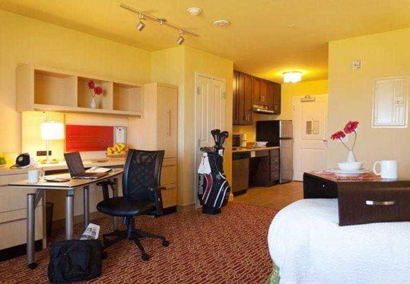 Towneplace Suites By Marriott Galveston Island Экстерьер фото